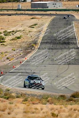 media/Oct-18-2025-Extreme Speed (Sat) [[d6d7e1fef1]]/Group 3 Purple/Session 3 (Turn 1)/